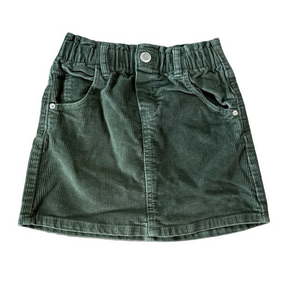 3/20$ H&M Toddler Corduroy Green Skirt size 4T - Picture 4 of 4